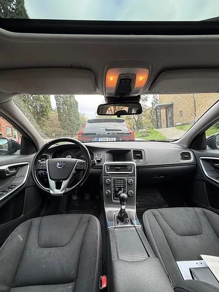 Volvo V60 2012 photo 5