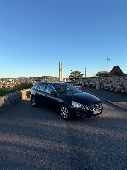 Volvo V60 2012 photo 4