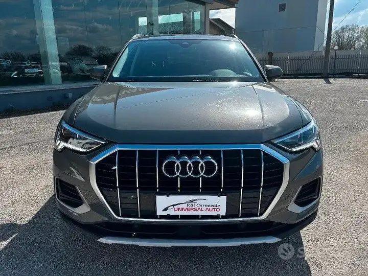 Audi Q3 2023 photo 3
