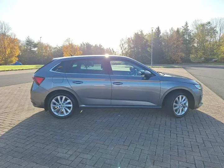 Skoda Scala 2024 photo 2