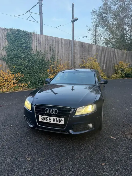 Audi A5 2010 photo 3