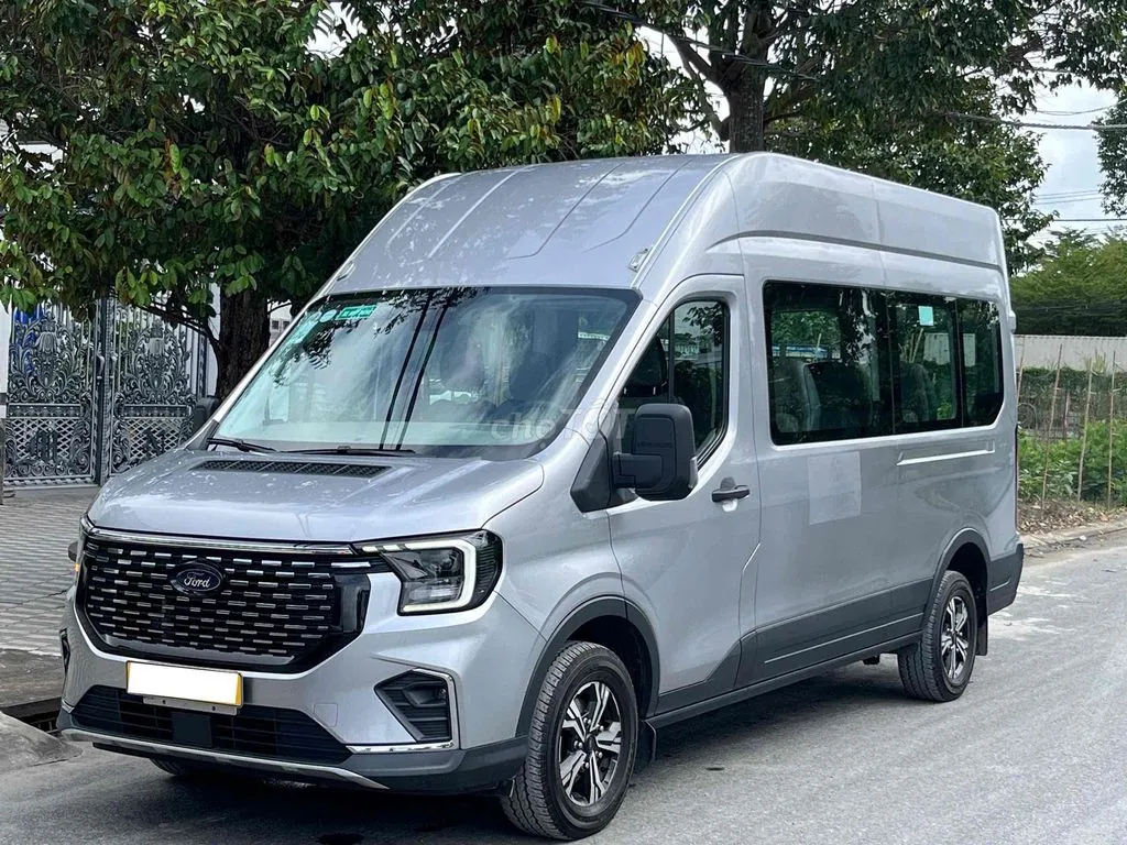 Ford Transit 2025 photo 2