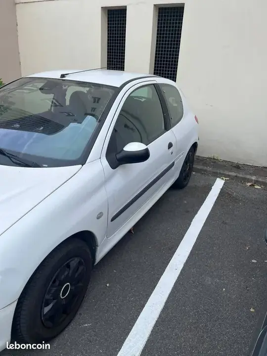 Peugeot 206