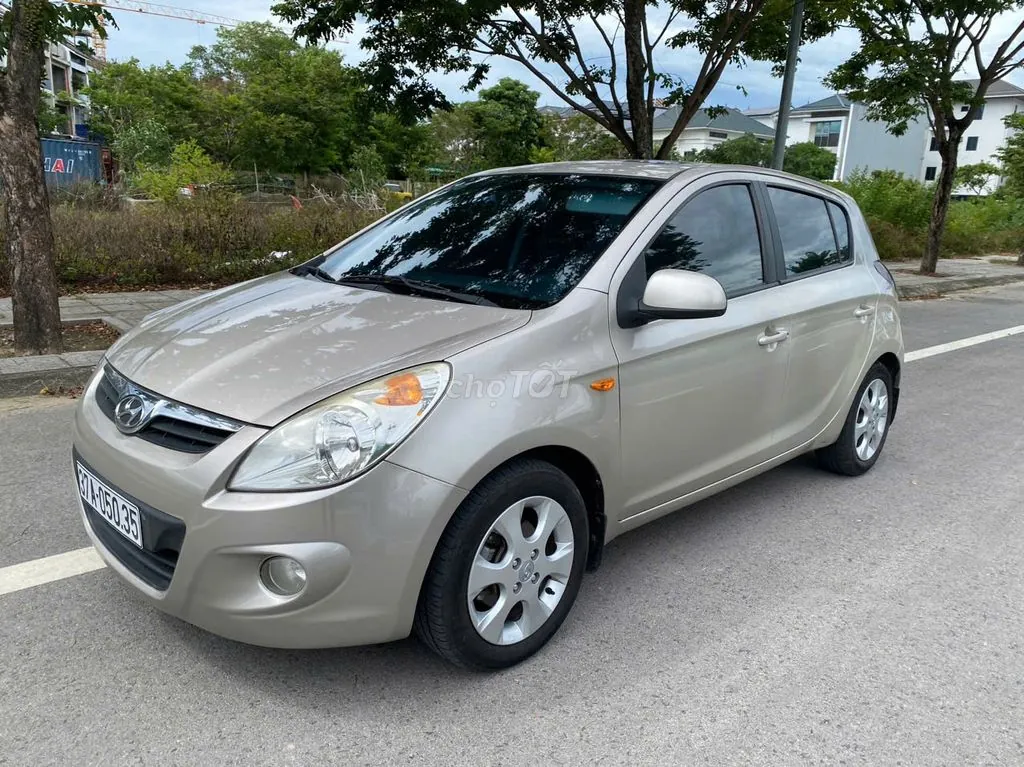 Hyundai I20 2011 photo 3