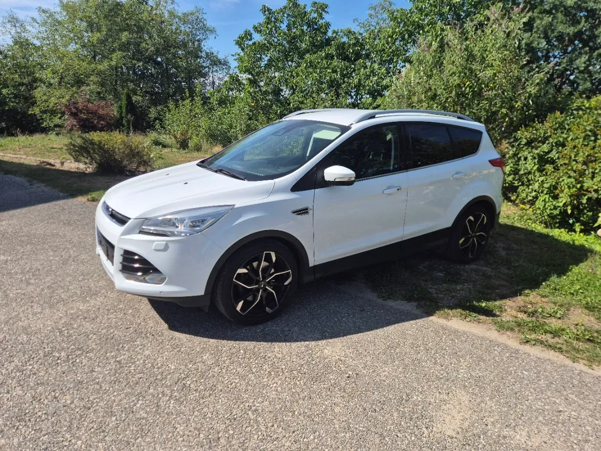 Ford Kuga 2014 photo 2