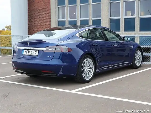 Tesla Model S 2016 photo 4