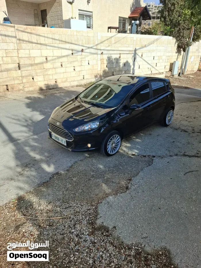 Ford Fiesta 2015 photo 4