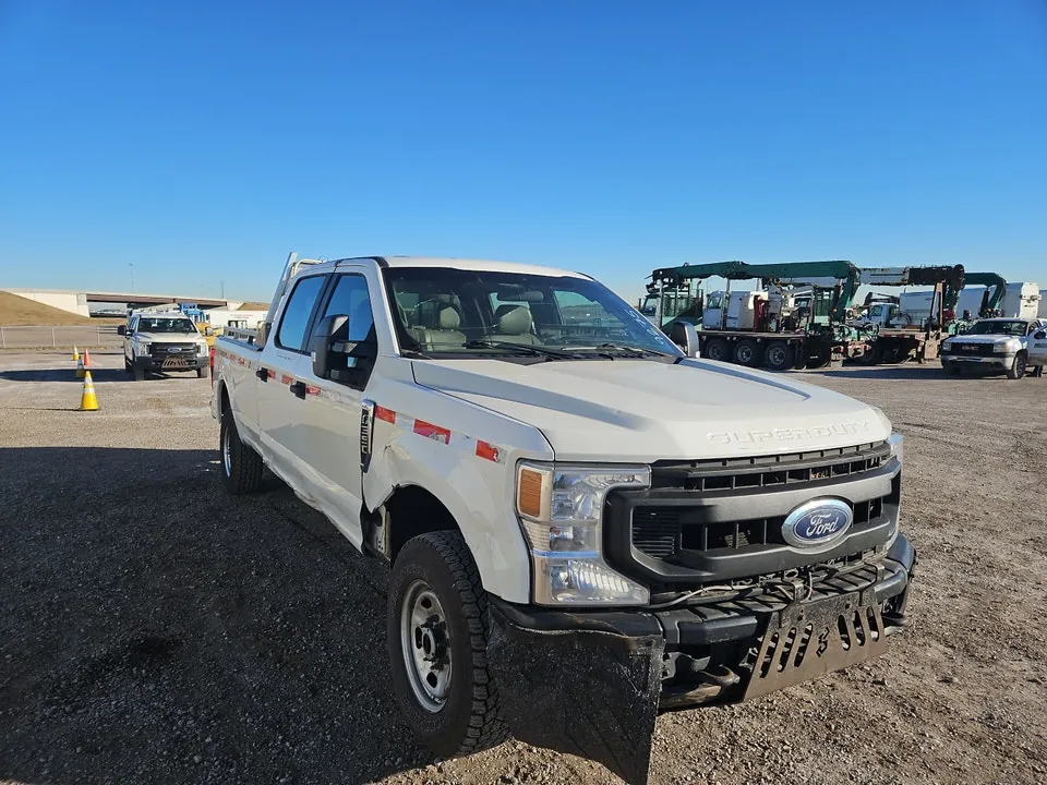 Ford F-350 Super Duty 2022 photo 2