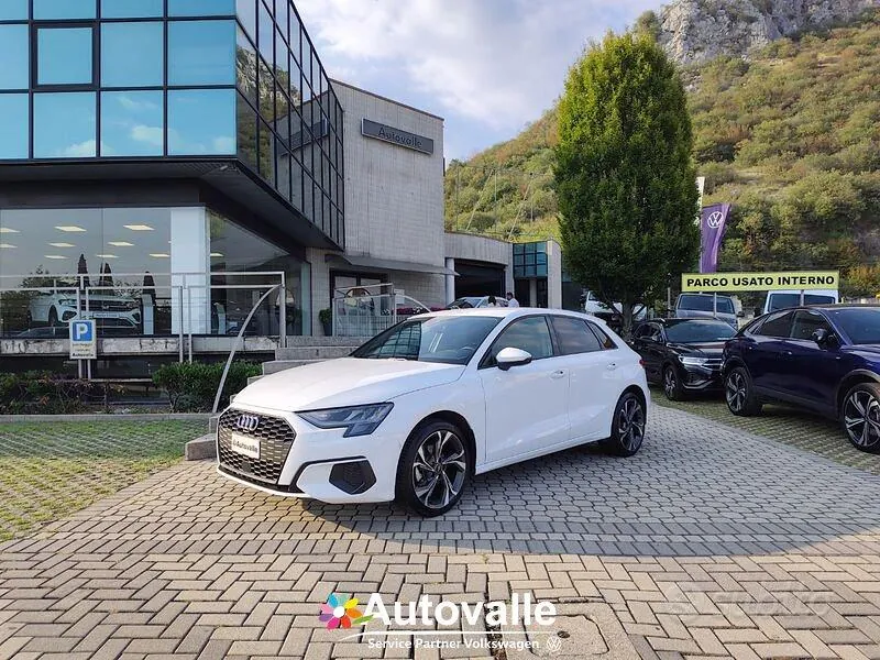Audi A3 Sportback 2023 photo 2