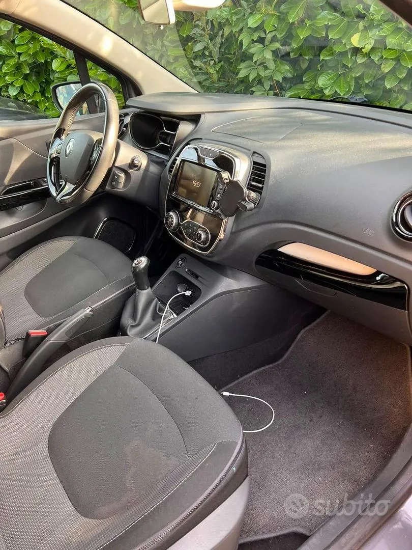 Renault Captur 2015 photo 4