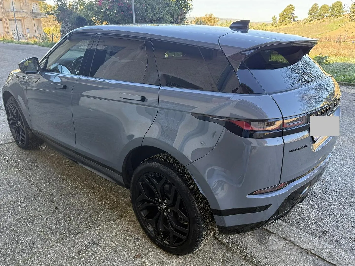 Land Rover Range Rover Evoque 2022 photo 4