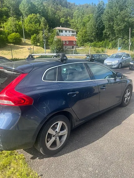 Volvo V40 2014 photo 3