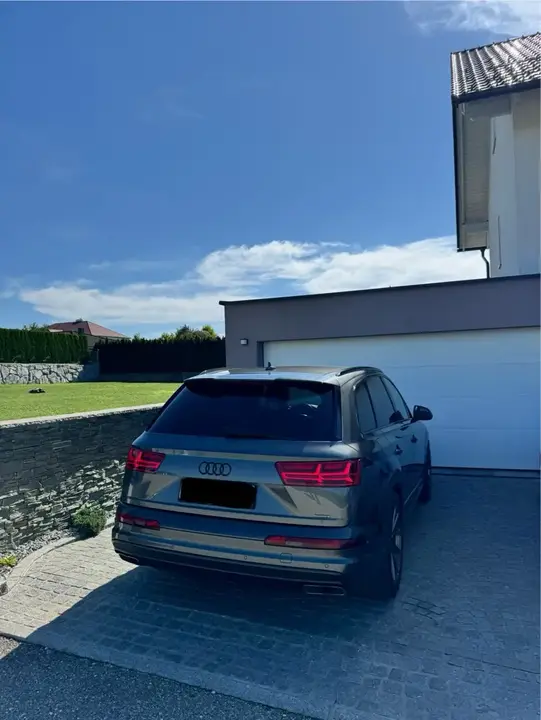 Audi Q7 2015 photo 3
