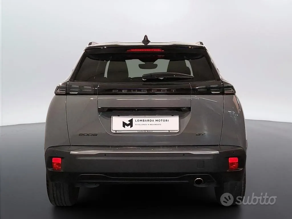 Peugeot 2008 2023 photo 5