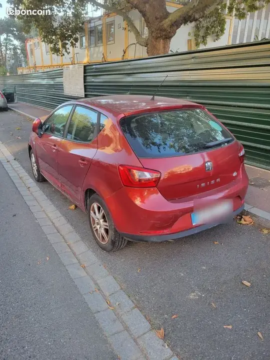 Seat Ibiza 2010 photo 3