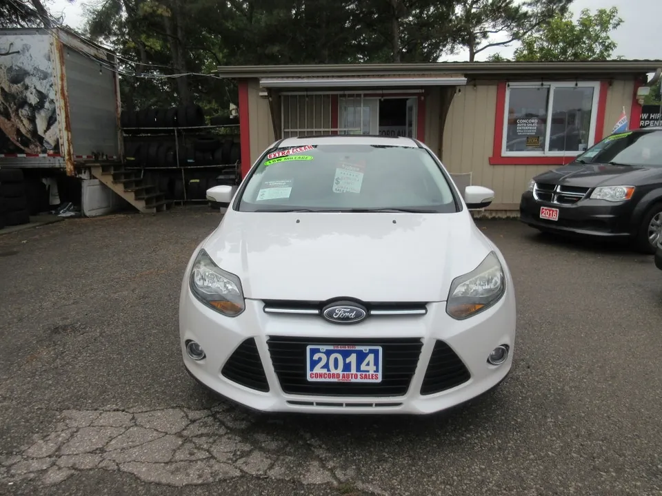 Ford Focus 2014 photo 2