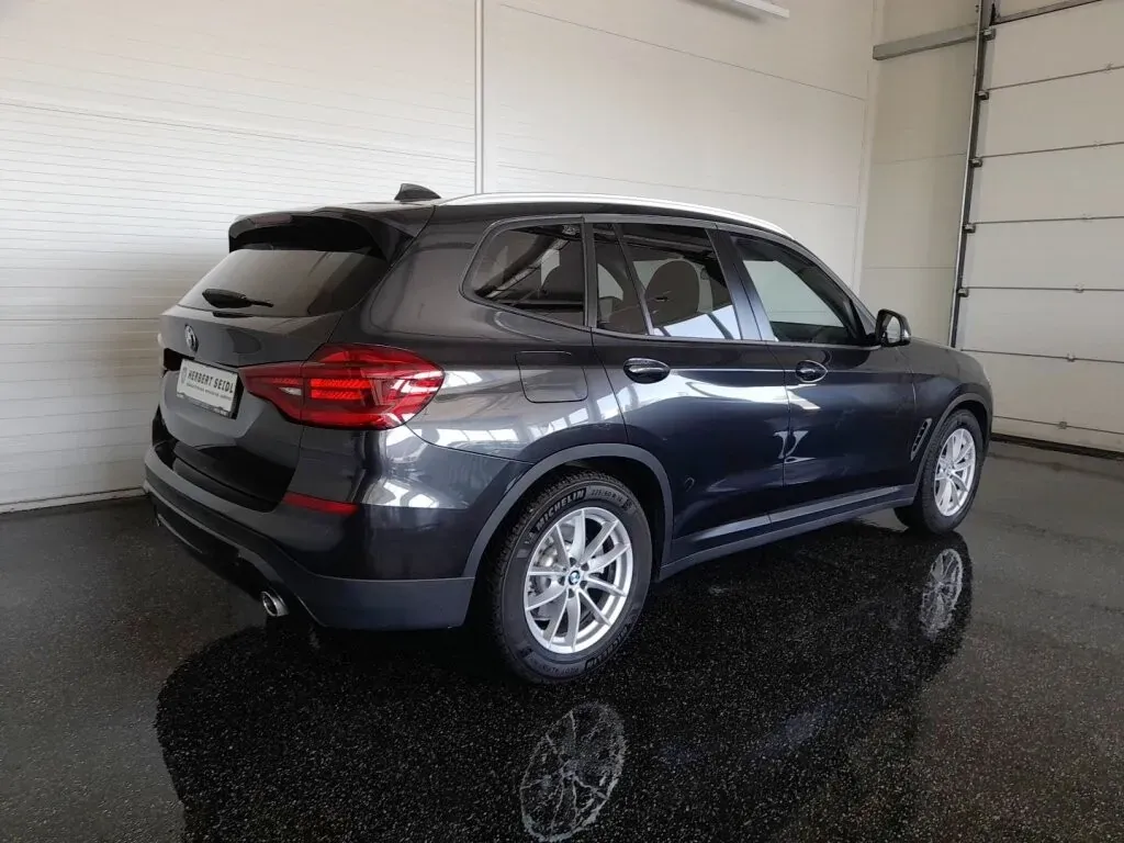 BMW X3 2021 photo 2