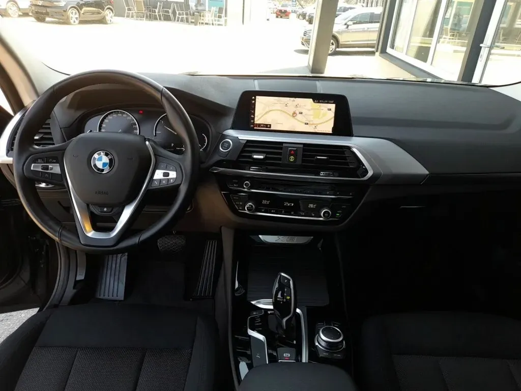 BMW X3 2021 photo 3
