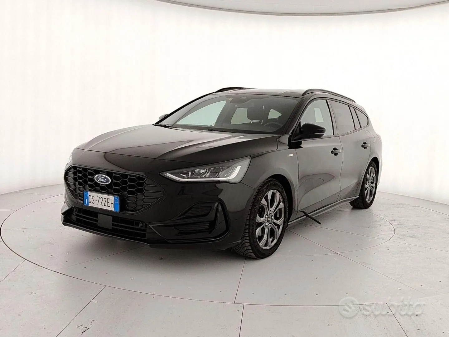 Ford Focus 2023 photo 3