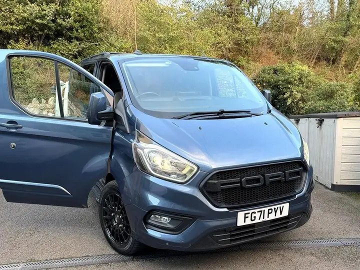 Ford Transit Custom 2021 photo 2