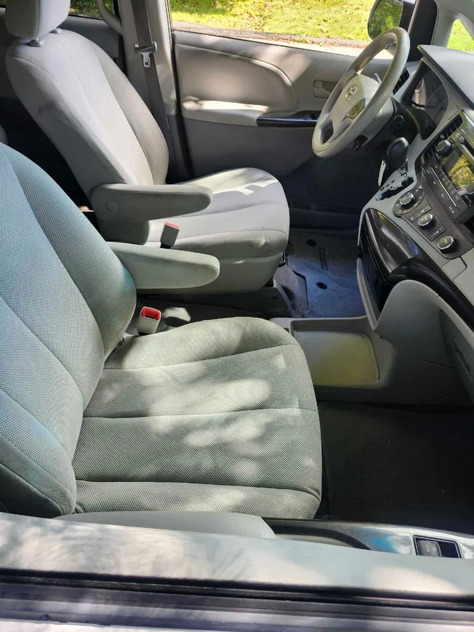 Toyota Sienna 2014 photo 5
