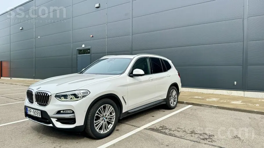 BMW X3 2018 photo 2