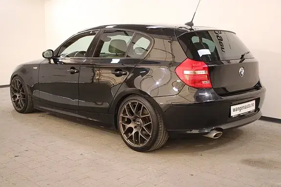 BMW 116D 2009 photo 5