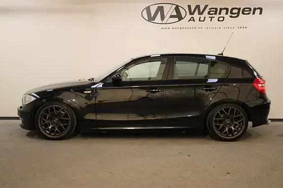 BMW 116D 2009 photo 4