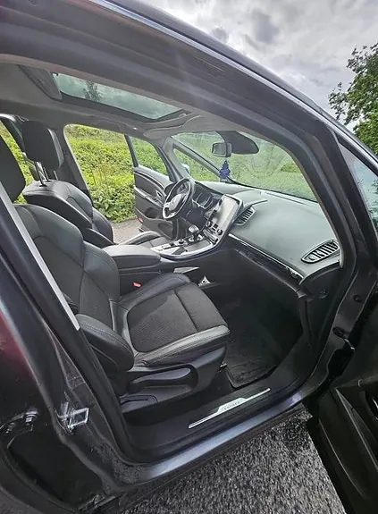 Renault Espace 2017 photo 3