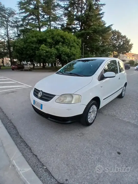 Volkswagen Fox 2006 photo 3