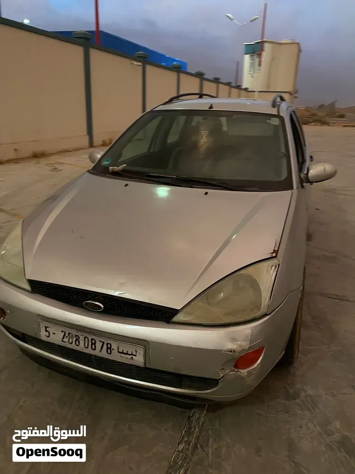 Ford Focus 2004 photo 2