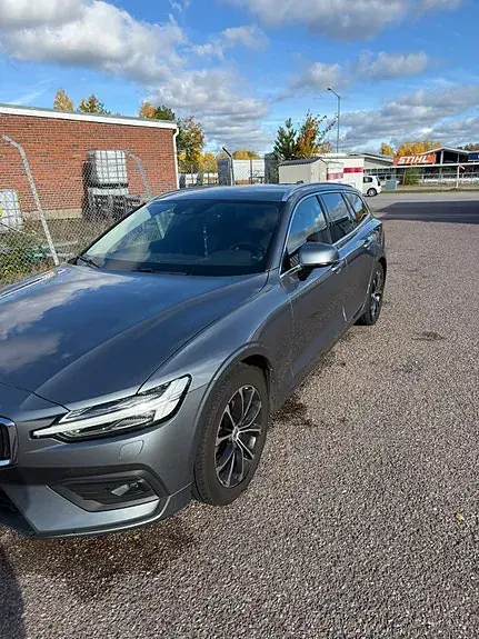 Volvo V60 2020 photo 5
