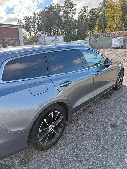 Volvo V60 2020 photo 4