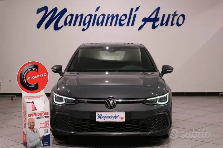 Volkswagen Golf 2022 photo 2