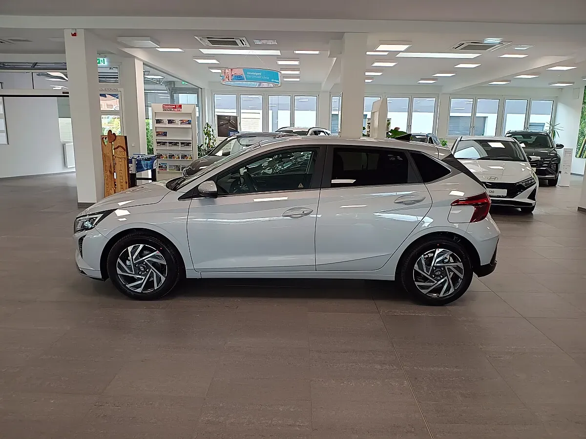 Hyundai I20 photo 3