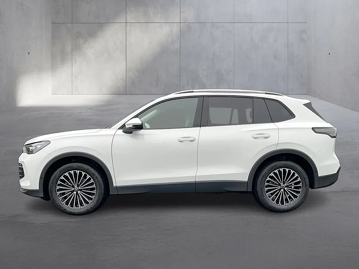 Volkswagen Tiguan photo 2