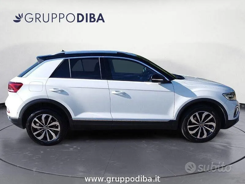 Volkswagen T-Roc 2023 photo 4