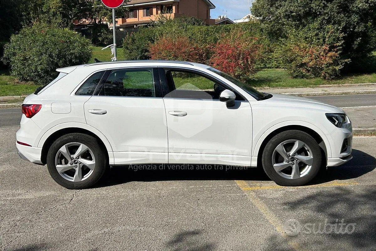 Audi Q3 2023 photo 4