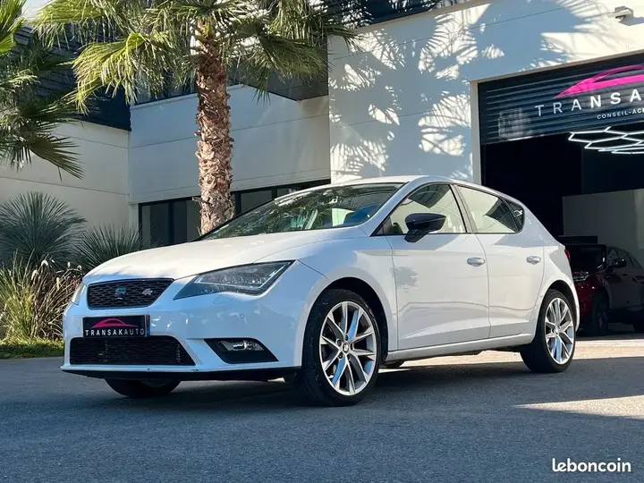Seat Leon 2013 photo 2
