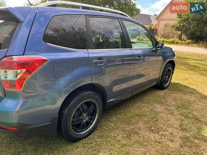 Subaru Forester 2013 photo 4