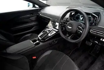 Aston Martin Vantage 2025 photo 4