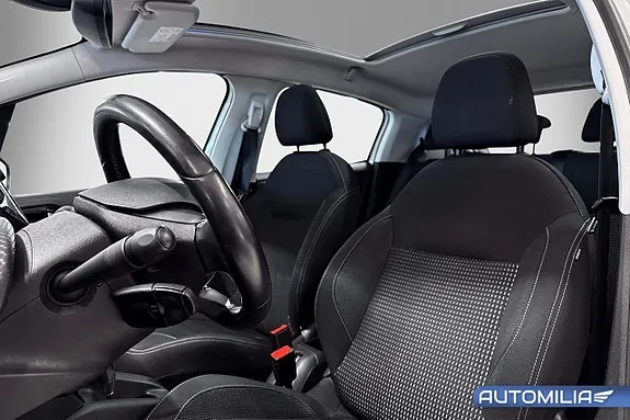 Peugeot 208 2015 photo 4