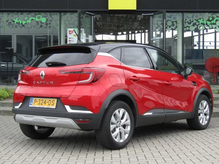 Renault Captur 2021 photo 2