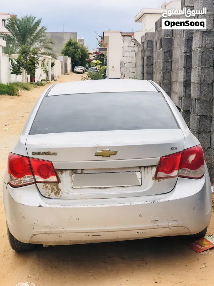 Chevrolet Cruze 2010 photo 2