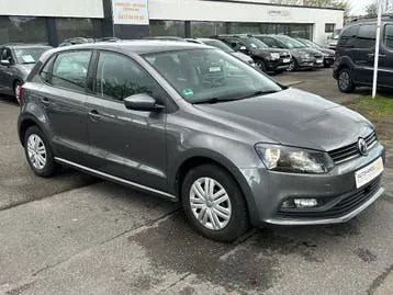 Volkswagen Polo 2015 photo 2