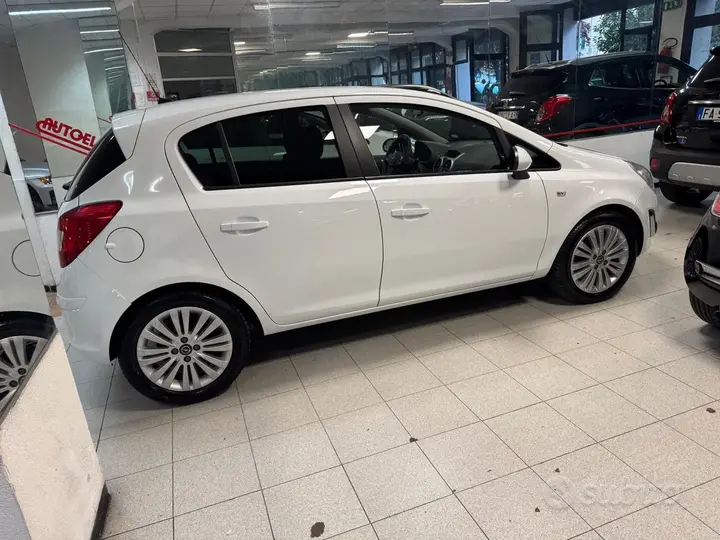 Opel Corsa 2011 photo 5