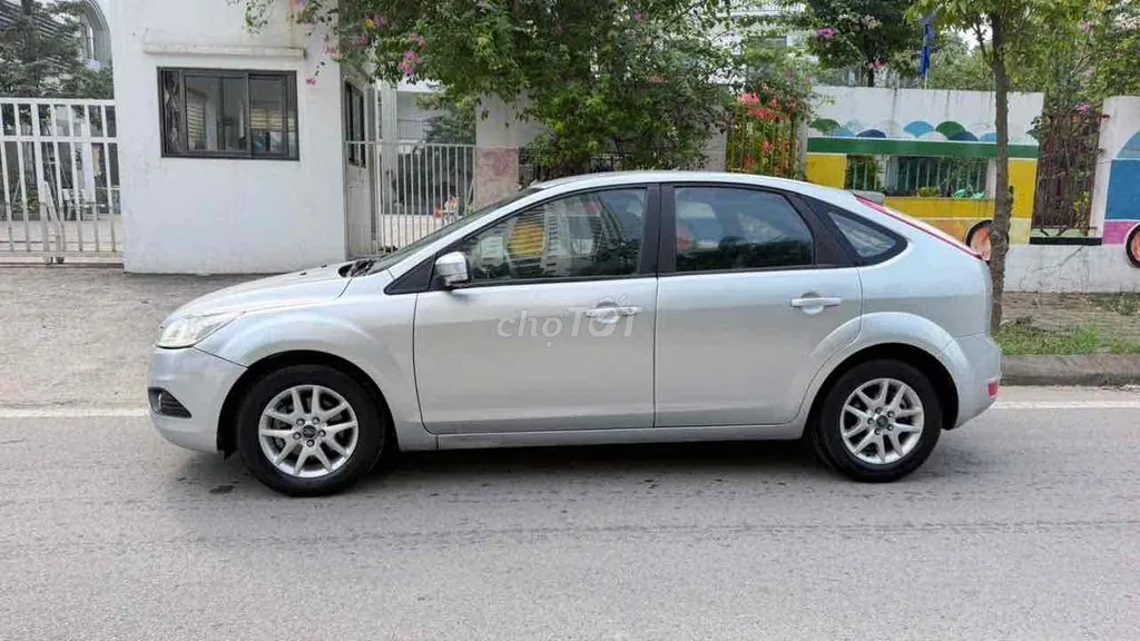 Ford Focus 2010 photo 4