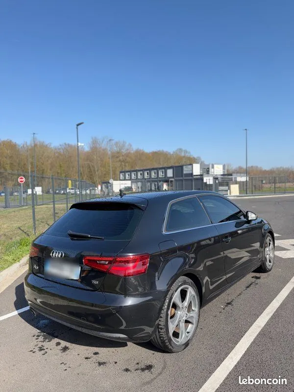 Audi A3 2012 photo 2
