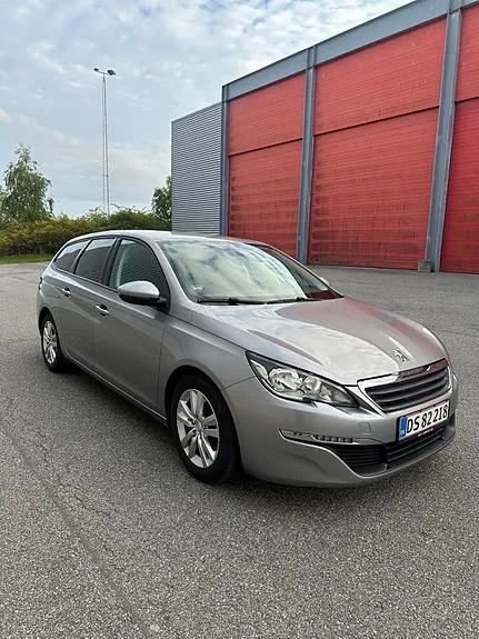 Peugeot 308 2016 photo 2