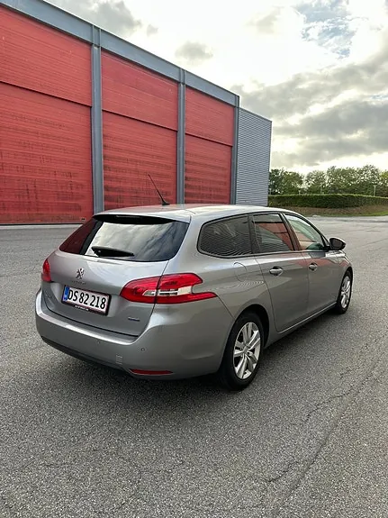 Peugeot 308 2016 photo 3